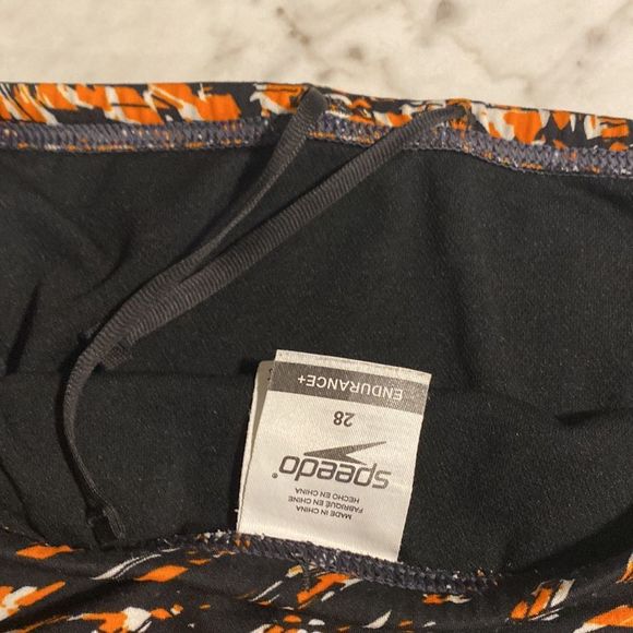 Speedo Endurance Boys Swim size 28 or xl - Picture 5 of 6